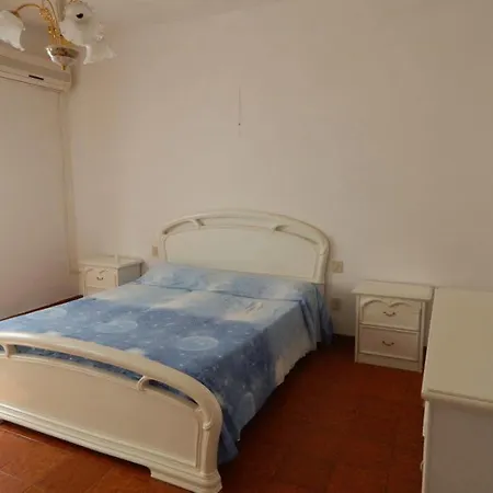 Abitasardegna La Caletta Hotel *