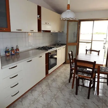 Abitasardegna La Caletta Hotel *